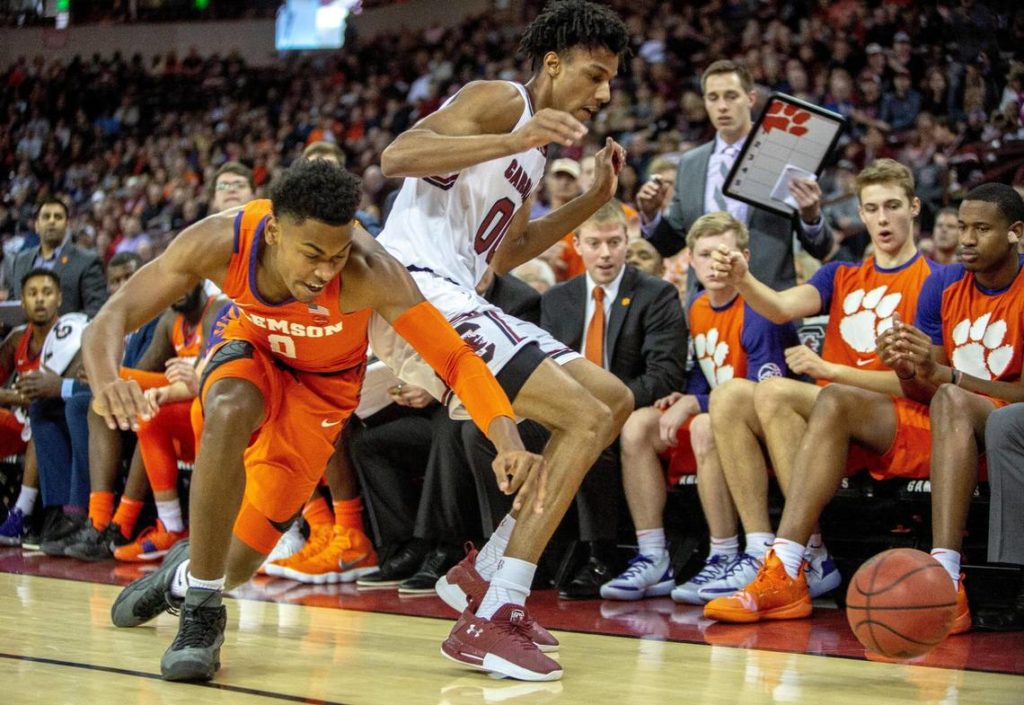 South Carolina vs Clemson Prediction & Analysis College Basketball